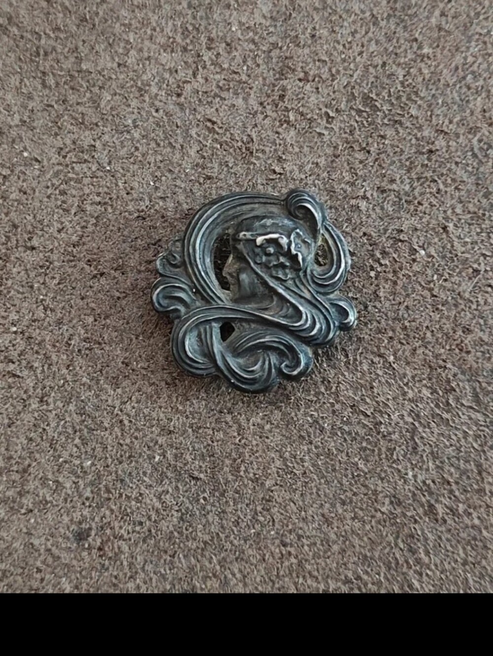 Antique 1900s Sterling Silver (Front) Maiden Swirling Hair Arabesque Pin - Picture 2 of 10